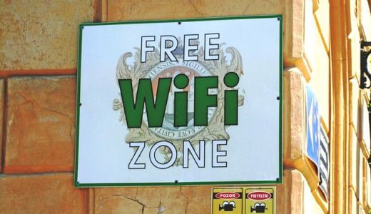 スタバの無料Wi-fiは超爆速！セキュリティ・繋がらない対処法など【元店員解説】